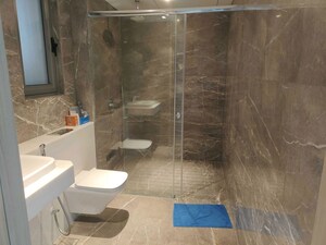 Bathroom in 4 BHK Apartment at Rustomjee Crown, Prabhadevi – for Sale