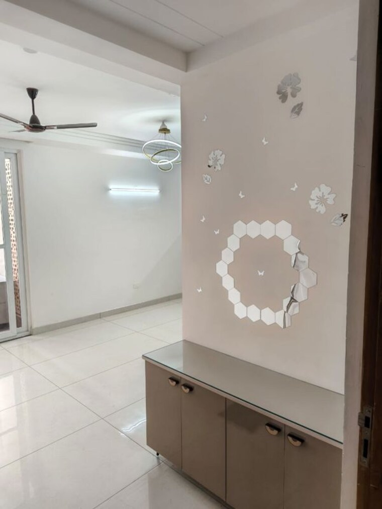 Bathroom, sushma-crescent 3 Bedroom 1960 Sq.Ft. Apartment In Dhakoli Zirakpur 10546098