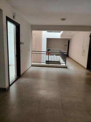 Room in 2 BHK Apartment at IN Land Edilon, Yelahanka New Town – for Rent