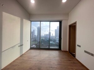 Room in 4 BHK Apartment at Rustomjee Crown, Prabhadevi – for Sale