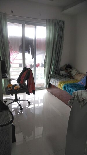 Team Area in 2 BHK Apartment at Alliance One, Ghansoli – for Sale