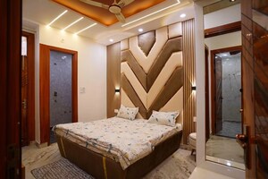 Bedroom in 2 BHK Builder Floor at Uttam Nagar – for Sale