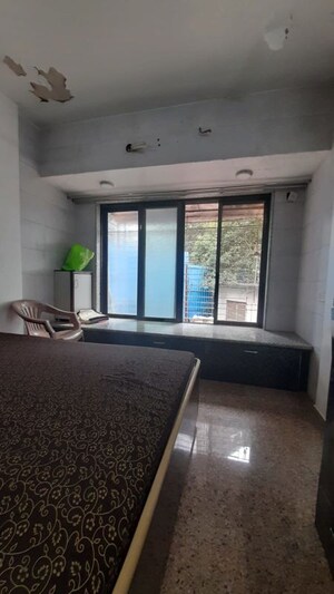 Room in 1 BHK Apartment at Evershine Millennium Paradise, Kandivali East – for Rent