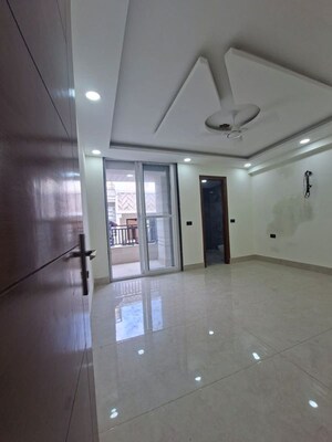 Building Lobby in 3 BHK Builder Floor at Chattarpur – for Rent