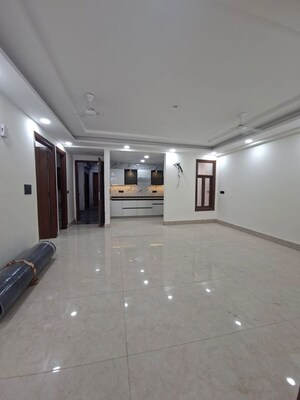 3 BHK Builder Floor For Rent in Chattarpur