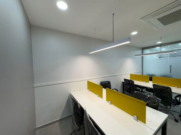 Team Area, bhoomi-9-business-bay Commercial Office Space 600 Sq.Ft. In Malad West Mumbai 10546323