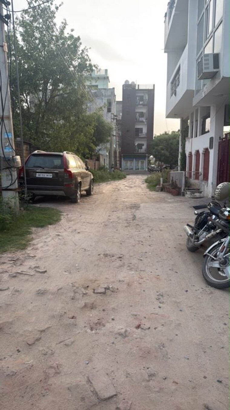 undefined, new palam vihar  230 Sq.Yd. Plot In New Palam Vihar Gurgaon 10546322