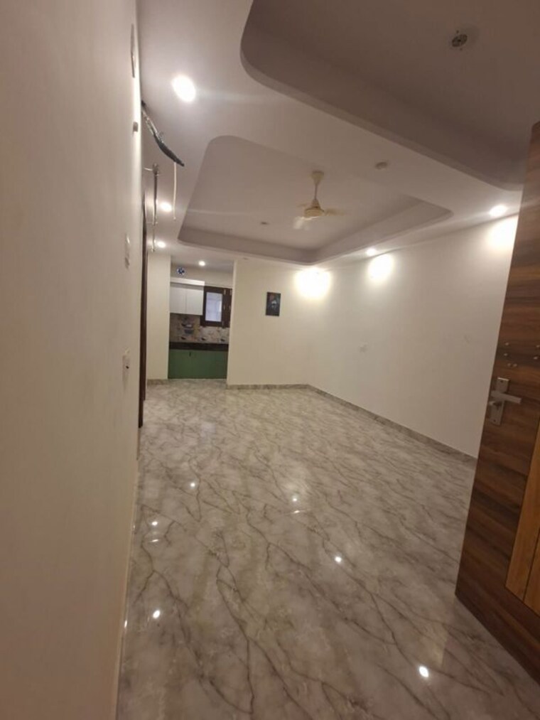 Bathroom, chattarpur 3 Bedroom 1220 Sq.Ft. Builder Floor In Chattarpur Delhi 10546335