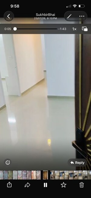 Room in 2 BHK Apartment at Pyramid Midtown, Sector 59 – for Rent