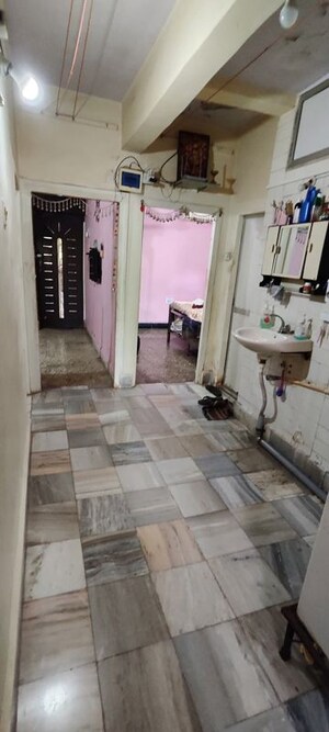 Team Area in 2 BHK Apartment at Vineeta Apartment Andheri, Andheri East – for Rent