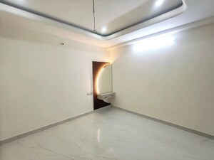 Room in 3 BHK Builder Floor at Vijayapuri Colony – for Sale