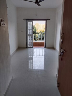 Room in 2 BHK Apartment at Majestique Signature Towers, Balewadi – for Rent