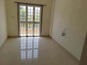Room in 2 BHK Apartment at Majestique Signature Towers, Balewadi – for Rent