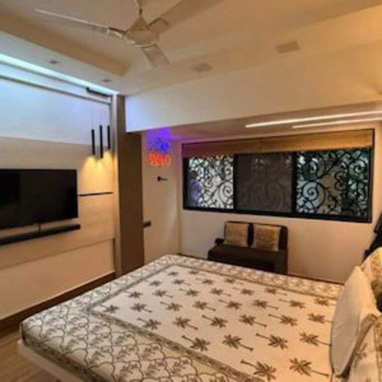 Bedroom, rushi-tower 4 Bedroom 1600 Sq.Ft. Apartment In Andheri West Mumbai 10546387