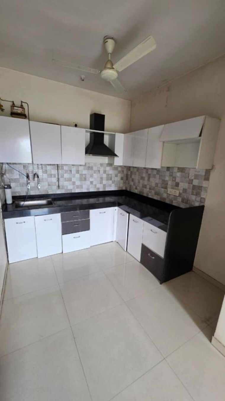 Kitchen, deu-trident 3 Bedroom 1200 Sq.Ft. Apartment In Pimple Nilakh Pune 10546382