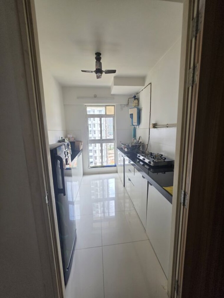 Balcony, raunak-heights 1 Bedroom 450 Sq.Ft. Apartment In Ghodbunder Road Thane 10546401