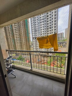 1 BHK + Basement Apartment For Rent in Raunak Heights