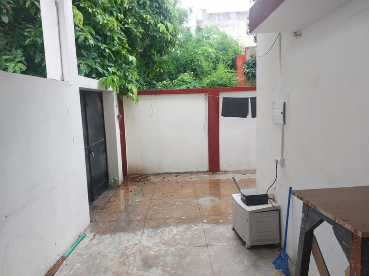 Balcony, infra-high-i 2 Bedroom 850 Sq.Ft. Apartment In Indira Nagar Lucknow 10546424