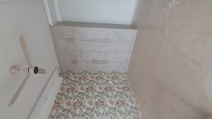 Bathroom in 3.5 BHK Apartment at Dosti Eastern Bay, Wadala – for Rent