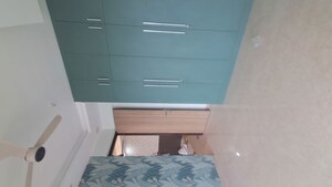 Furnished Amenities in 3.5 BHK Apartment at Dosti Eastern Bay, Wadala – for Rent