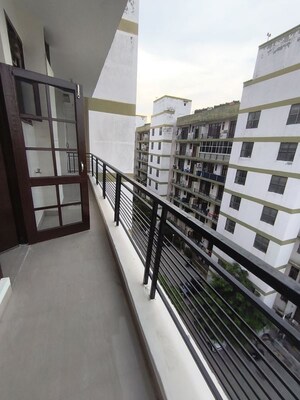 Balcony in 2.5 BHK Apartment at Vip Road – for Rent