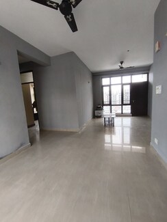 2.5 BHK Apartment For Rent in VIP Road