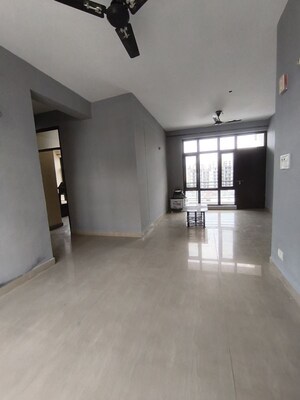 2.5 BHK Apartment For Rent in Vip Road