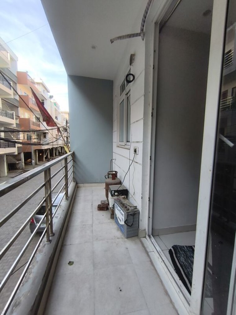 Balcony, motia-blue-ridge 3 Bedroom 100 Sq.Yd. Builder Floor In Dhakoli Zirakpur 10546491
