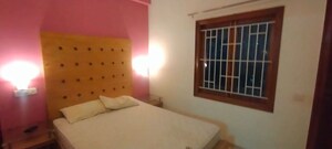 Room in 2 BHK Apartment at Lavelle Road – for Rent