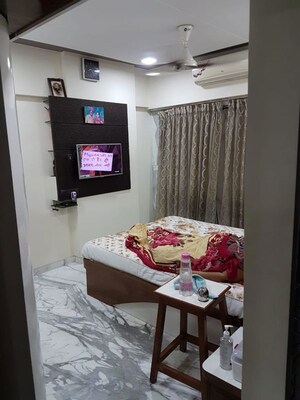 Bedroom in 2 BHK Apartment at Shapoorji Pallonji BKC 28, Bandra East – for Rent