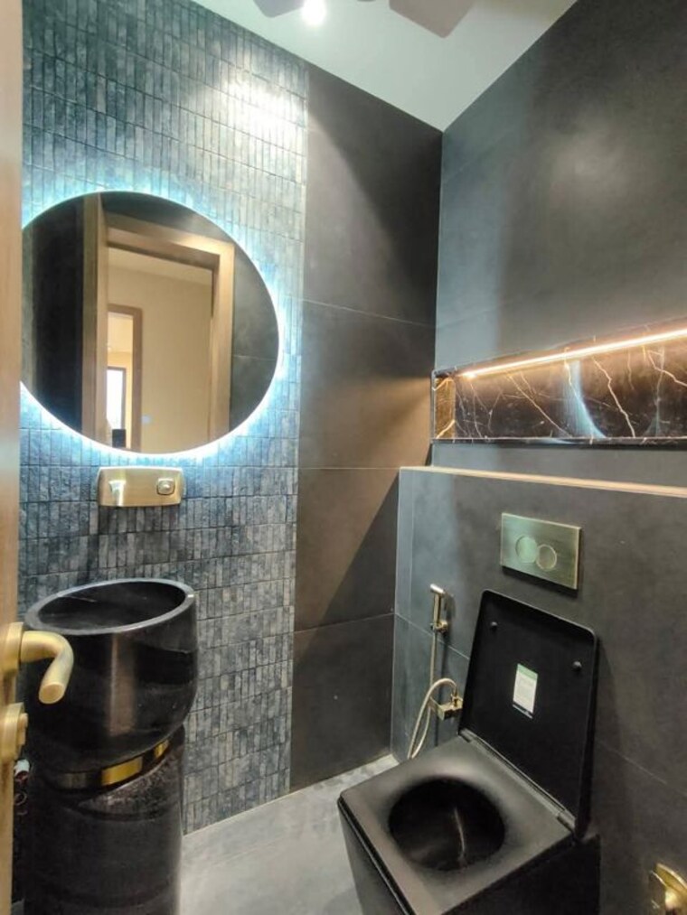 Bathroom, sector 21 2 Bedroom 1255 Sq.Ft. Apartment In Sector 21 Gurgaon 10546541