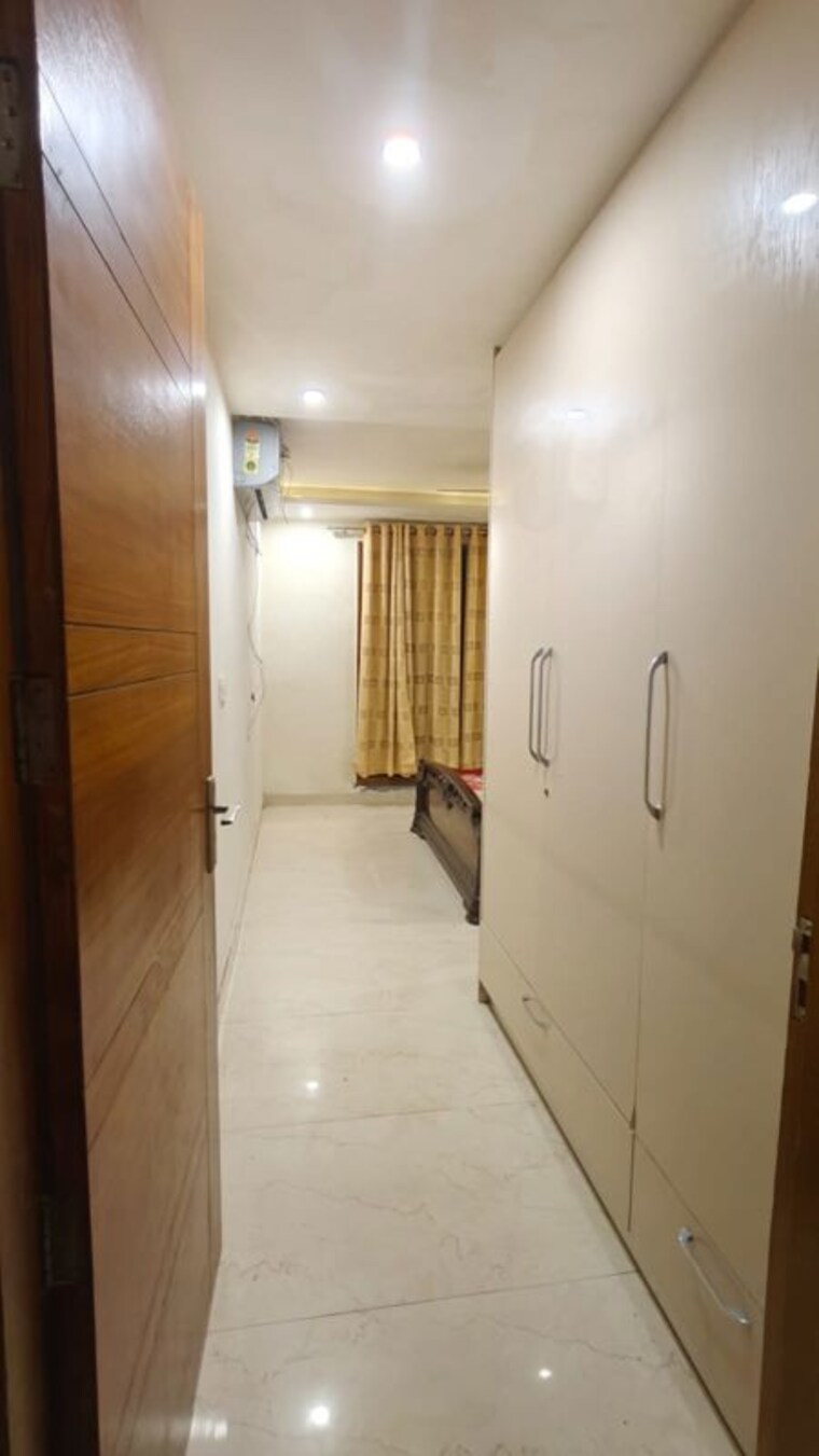 Bathroom, sunshine-homes-zirakpur 2 Bedroom 200 Sq.Yd. Builder Floor In Dhakoli Zirakpur 10546554