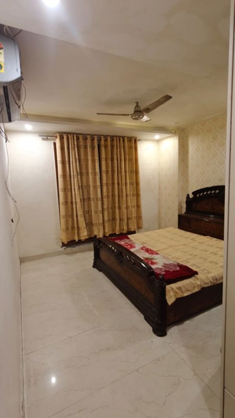 Bedroom, sunshine-homes-zirakpur 2 Bedroom 200 Sq.Yd. Builder Floor In Dhakoli Zirakpur 10546554