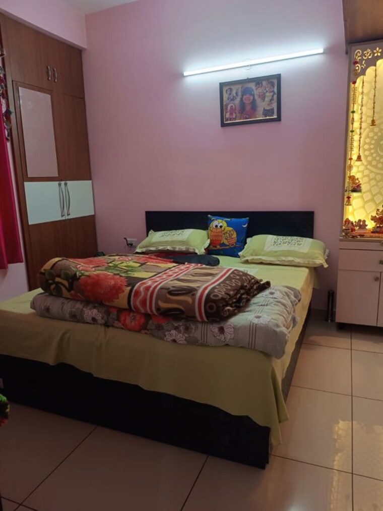 Bedroom, gulshan-botnia 3 Bedroom 1475 Sq.Ft. Apartment In Sector 144 Noida 10358666