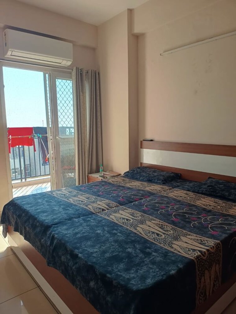 Bedroom, gulshan-botnia 3 Bedroom 1475 Sq.Ft. Apartment In Sector 144 Noida 10358666