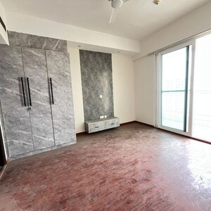 Room in 4 BHK Apartment at Dasnac Burj, Sector 75 – for Rent