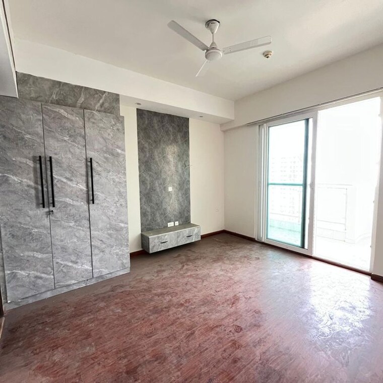 Room, dasnac-burj 4 Bedroom 3350 Sq.Ft. Apartment In Sector 75 Noida 10546573