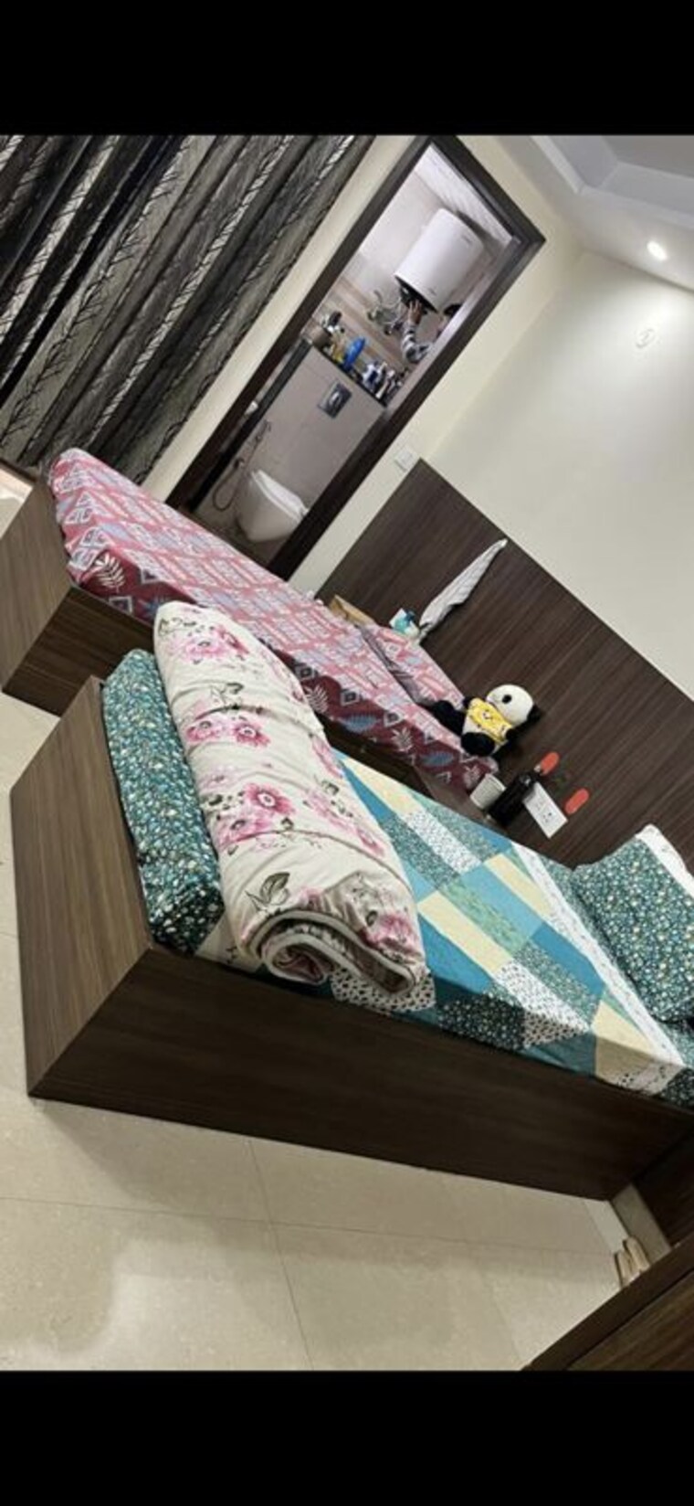 Bedroom, sector 38 Pg For Girls In Sector 38 10546594