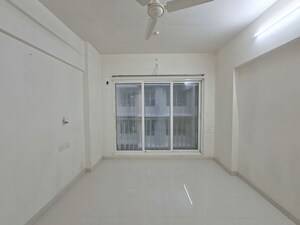 Bedroom in 2 BHK Apartment at Romell Shraddha, Borivali West – for Sale