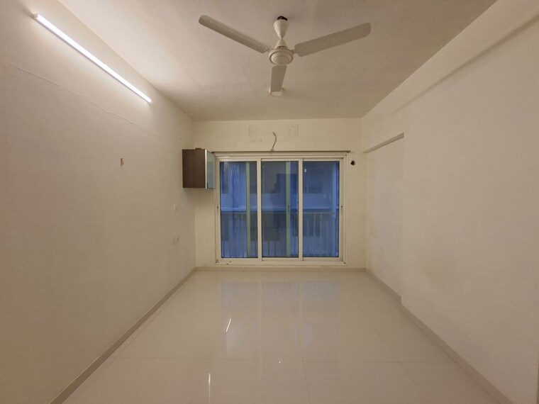 Master Bedroom, romell-shraddha 2 Bedroom 719 Sq.Ft. Apartment In Borivali West Mumbai 10546634