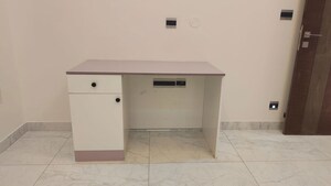 Room in 4 BHK Apartment at NCC Urban One, Narsingi – for Rent