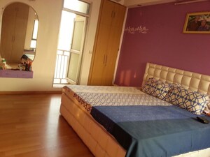 Bedroom in 3 BHK Apartment at Unitech Horizon, Pi Greater Noida – for Sale