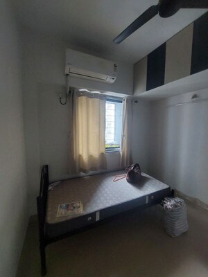 1 BHK Apartment For Rent in Vinayak Apartment Malad West, Malad West