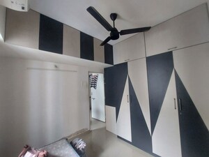 Team Area in 1 BHK Apartment at Vinayak Apartment Malad West, Malad West – for Rent