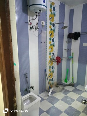 Bathroom in 2 BHK Builder Floor at Vishesh Khand 2 – for Rent