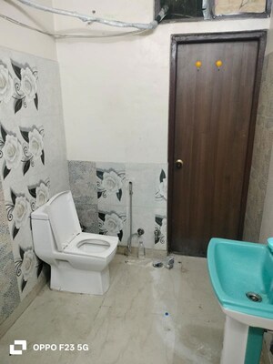 Bathroom in 2 BHK Builder Floor at Vishesh Khand 2 – for Rent