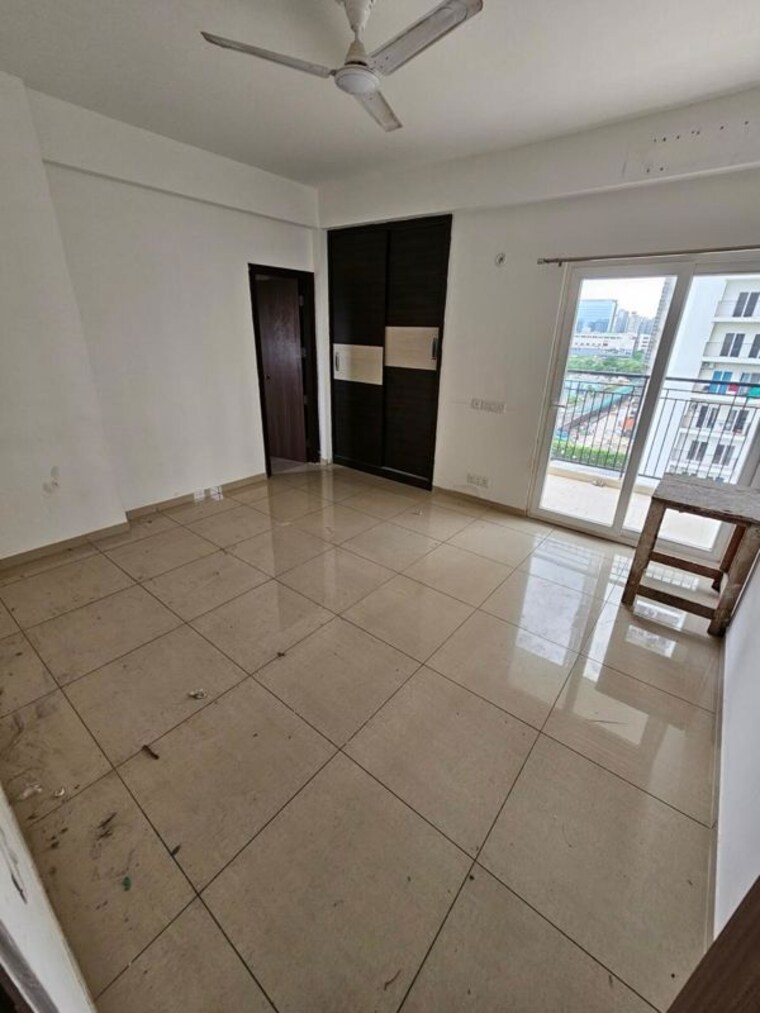 Room, gulshan-botnia 2.5 Bedroom 1160 Sq.Ft. Apartment In Sector 144 Noida 10351400