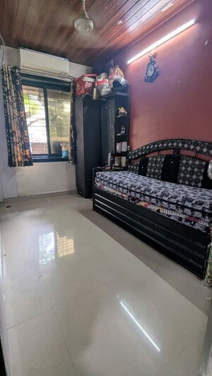 Living Room in 2 BHK Apartment at Dombivli East – for Rent