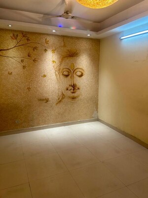 Furnished Amenities in 3 BHK Builder Floor at Saket – for Rent