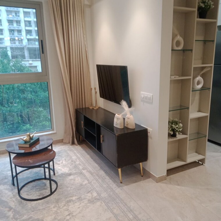 Living Room, hiranandani-regent-hill 1 Bedroom 379 Sq.Ft. Apartment In Powai Mumbai 10546741